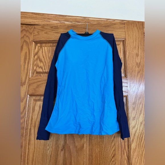 Source Unknown Other - Unbranded - Padded Rash Guard - Long Sleeve Shirt